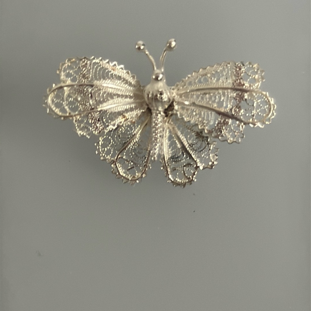 Elegant 925 Silver Butterfly Brooch